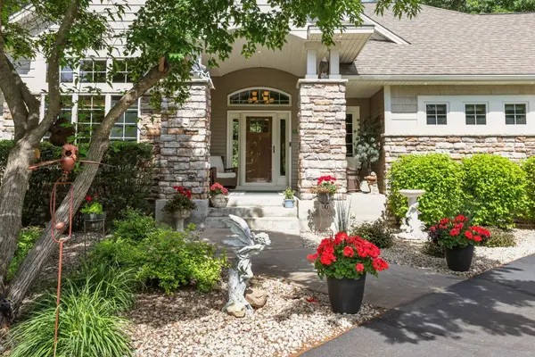 22342 Watson CIR NW, Elk River, MN 55330