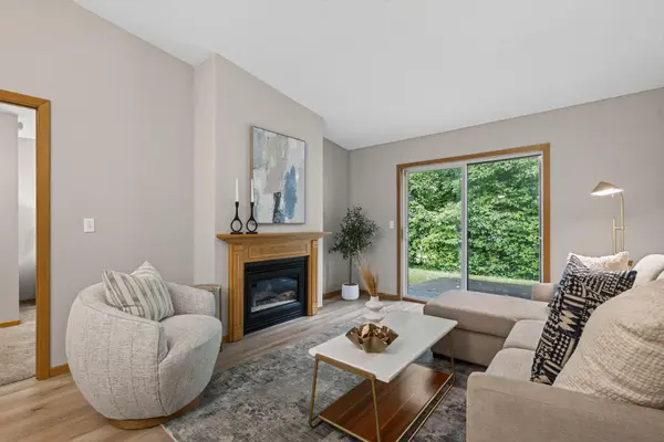 5831 Lake Curve LN, Brooklyn Center, MN 55429