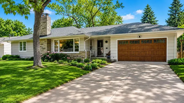 6609 Southdale RD, Edina, MN 55435