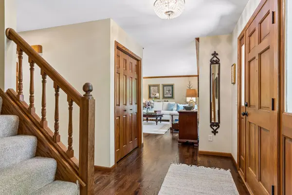 1359 Cherry Hill RD, Mendota Heights, MN 55118