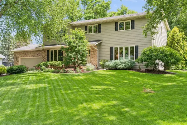 1359 Cherry Hill RD, Mendota Heights, MN 55118