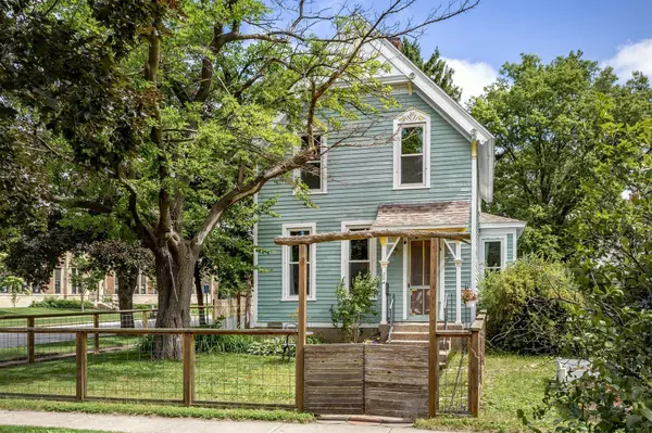 204 E Wabasha ST, Winona, MN 55987