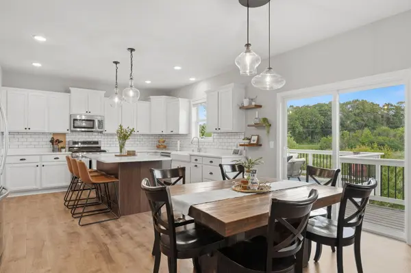 7207 208th CIR N, Forest Lake, MN 55025