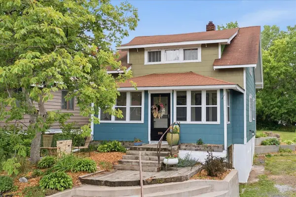 866 Arkwright ST, Saint Paul, MN 55130