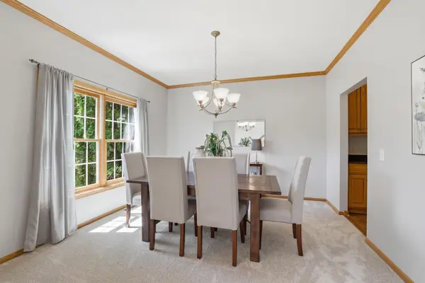 10362 Waterfront DR, Woodbury, MN 55129