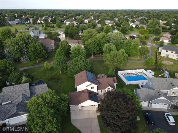 5334 89th Crescent CIR N, Brooklyn Park, MN 55443