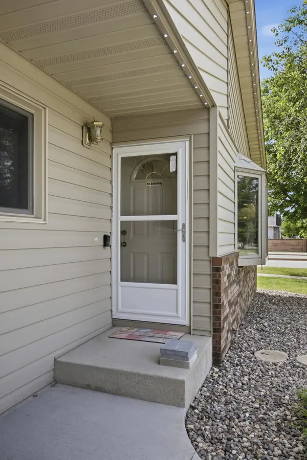 3950 15th ST S, Fargo, ND 58104