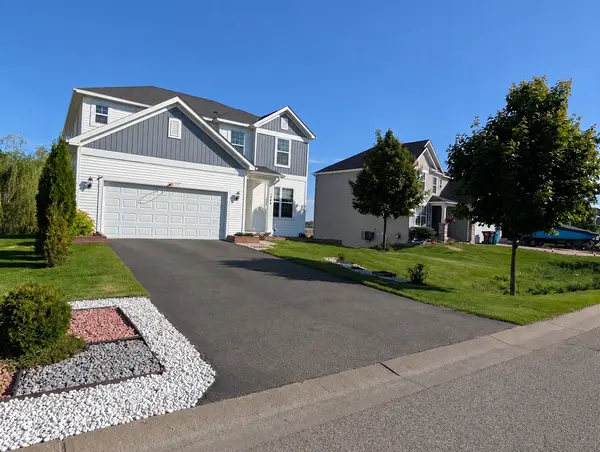 3906 112th CIR NE, Blaine, MN 55449