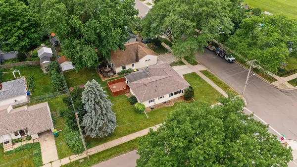 1114 13th AVE NW, Rochester, MN 55901