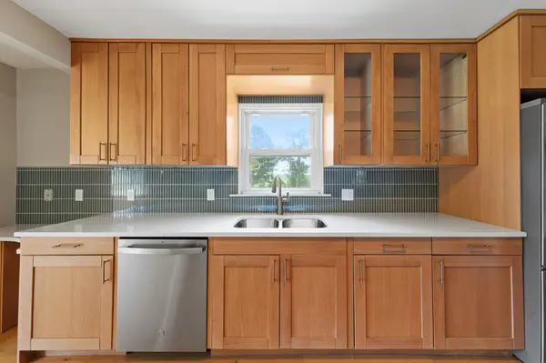 21500 Hayward AVE, Faribault, MN 55021
