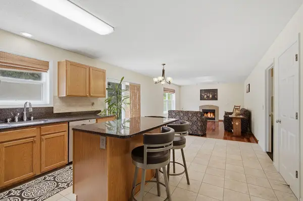 4918 Rusten RD, Eagan, MN 55122