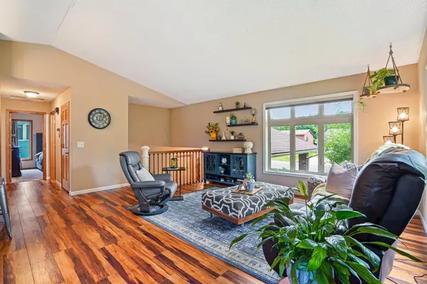 4258 Valley Forge PL, Eagan, MN 55123