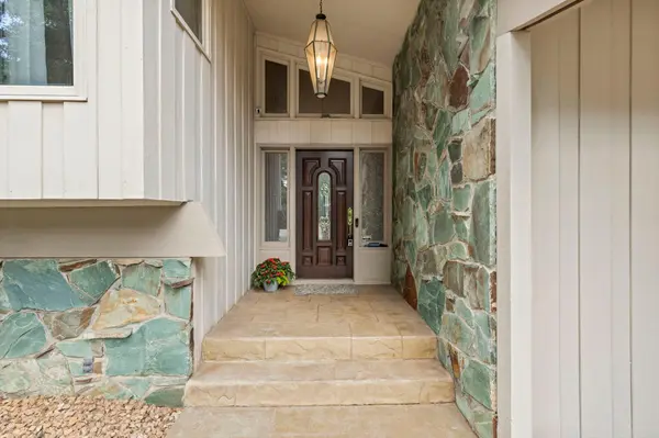 7105 Gleason RD, Edina, MN 55439