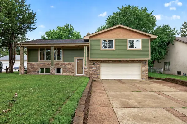 2728 5th AVE E, North Saint Paul, MN 55109