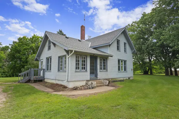 17392 Hawthorn RD, Little Falls, MN 56345