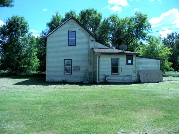310 2nd ST SE, Deer River, MN 56636