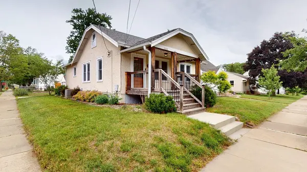 1403 3rd ST NE, Rochester, MN 55906