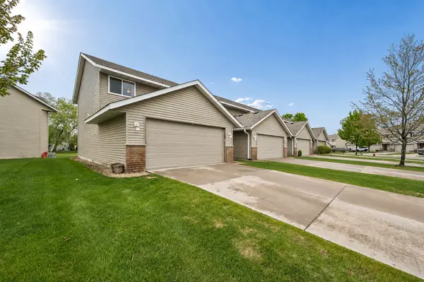 9154 Goodrich DR, Monticello, MN 55362