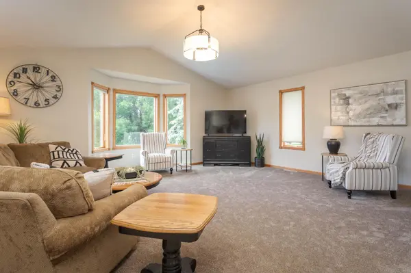 1316 Armstrong RD NW, Alexandria, MN 56308