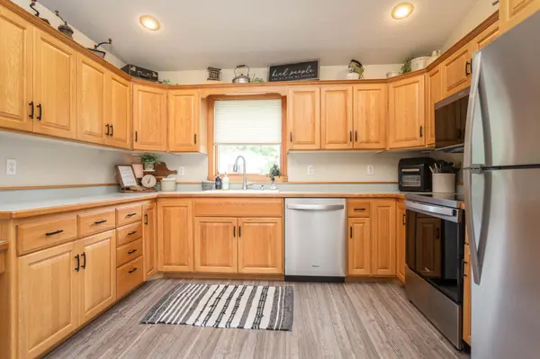 1316 Armstrong RD NW, Alexandria, MN 56308