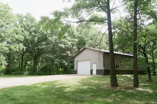 17137 Walk About LN, Royalton, MN 56373