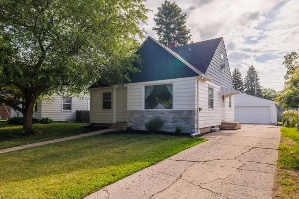 418 23rd ST S, Fargo, ND 58103