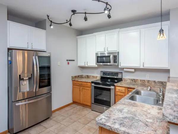 17969 96th AVE N, Maple Grove, MN 55311