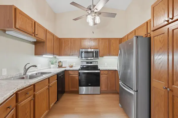 724 Victoria CT, Stillwater, MN 55082