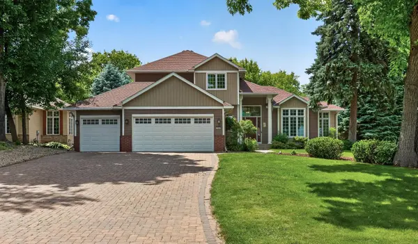 15004 Willa CT, Burnsville, MN 55306