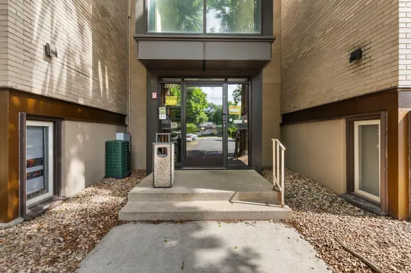 4030 15th AVE S #10C, Minneapolis, MN 55407