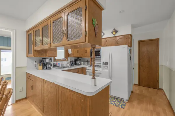 631 David AVE, Hamburg, MN 55339