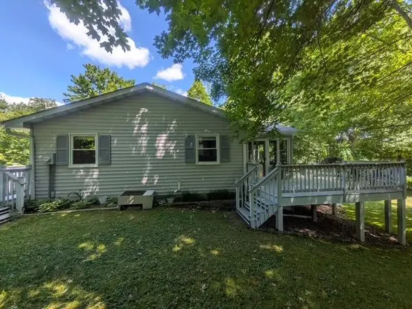 916 90th ST, Amery, WI 54001