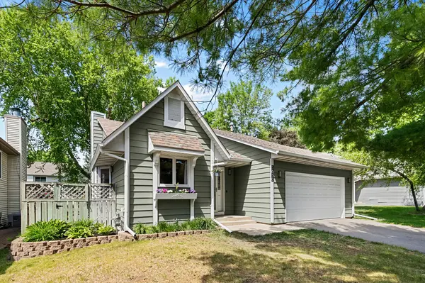 3650 Blue Jay WAY, Eagan, MN 55123