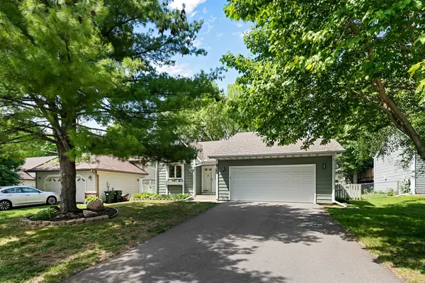 3650 Blue Jay WAY, Eagan, MN 55123