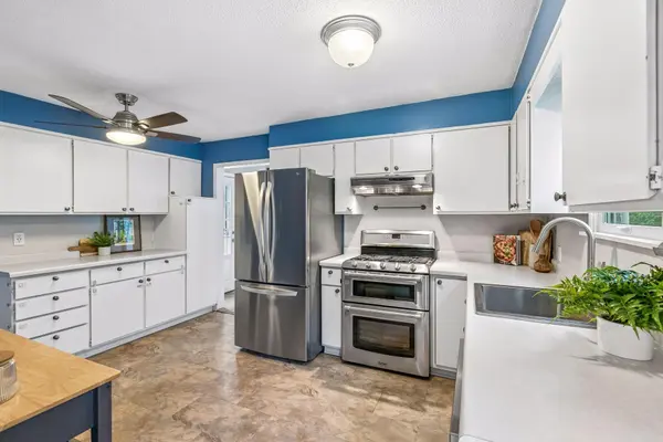 2805 Georgia AVE S, Saint Louis Park, MN 55426