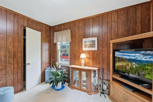38 Rose AVE N, Maple Lake, MN 55358
