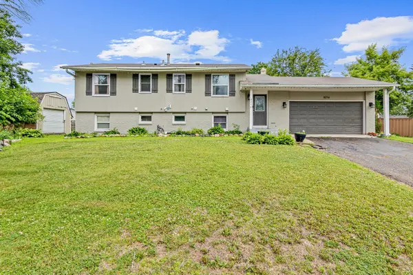 8216 Lad Pkwy, Brooklyn Park, MN 55443
