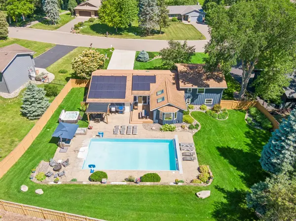 17025 24th AVE N, Plymouth, MN 55447