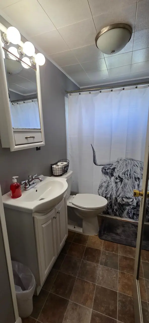 1601 1st AVE W, International Falls, MN 56649