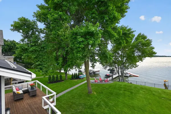 3710 Crestwood DR NE, Alexandria, MN 56308