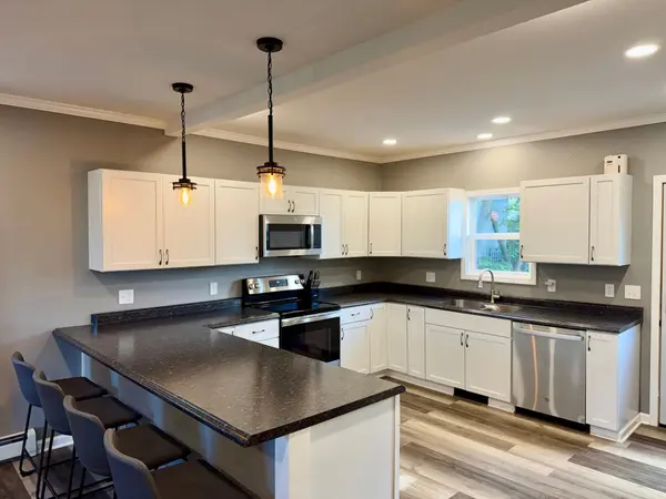 19 5th ST, Cloquet, MN 55720
