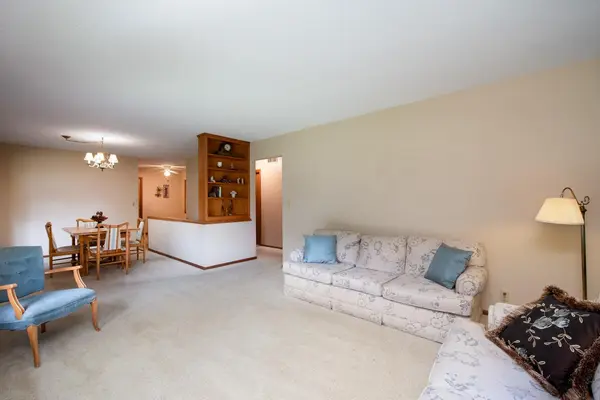 1808 Sunray AVE, Mankato, MN 56001