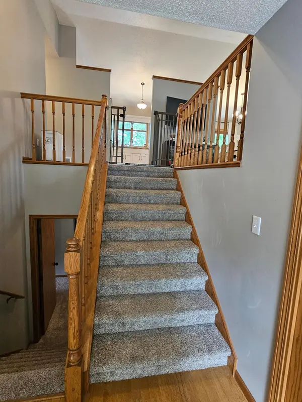 709 8th AVE SE, Barnesville, MN 56514
