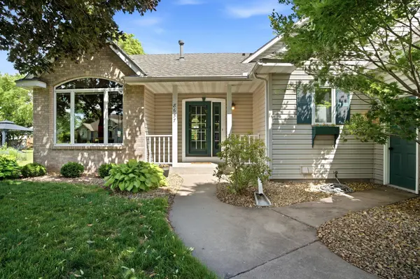 8657 Jewel LN S, Cottage Grove, MN 55016