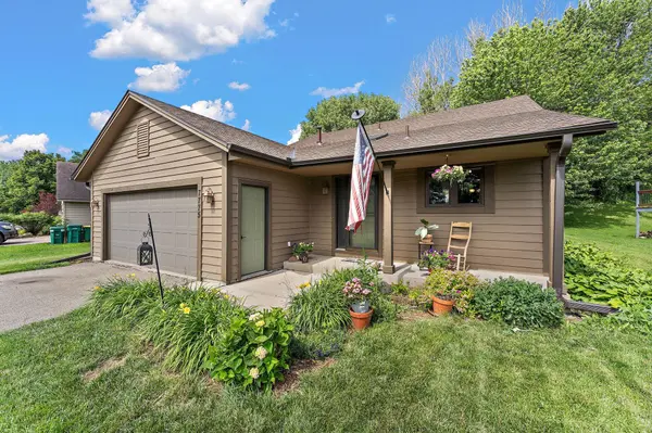 7775 Grinnell WAY, Lakeville, MN 55044