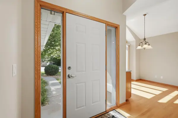1885 Magnolia LN N, Plymouth, MN 55441