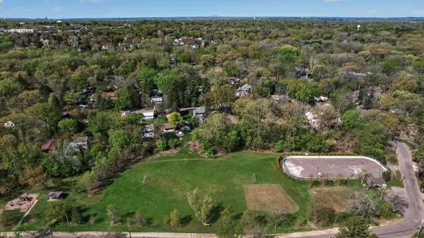 523 Wildwood AVE, Saint Paul, MN 55110