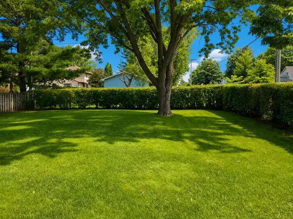 302 S Prairie ST, Lake City, MN 55041
