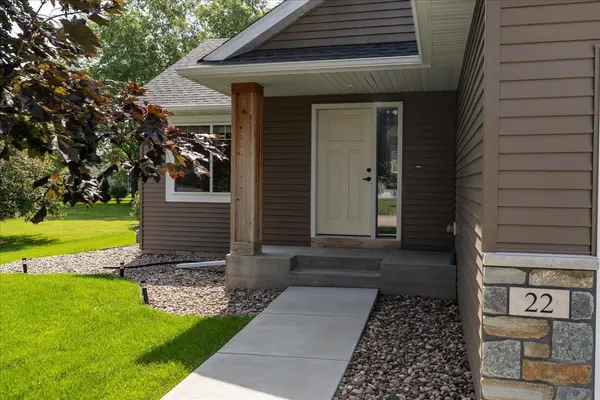 22 Garden CT, Lake City, MN 55041