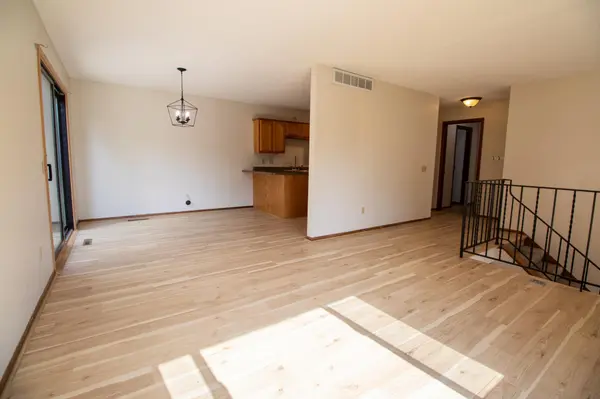 14742 Embry PATH, Apple Valley, MN 55124
